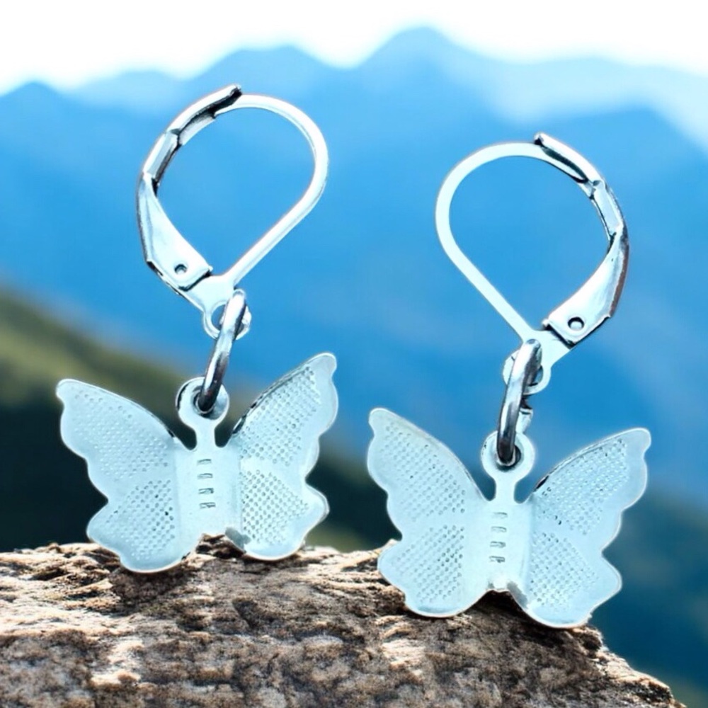 🆕 Butterfly Dangle Earrings Stainless Steel